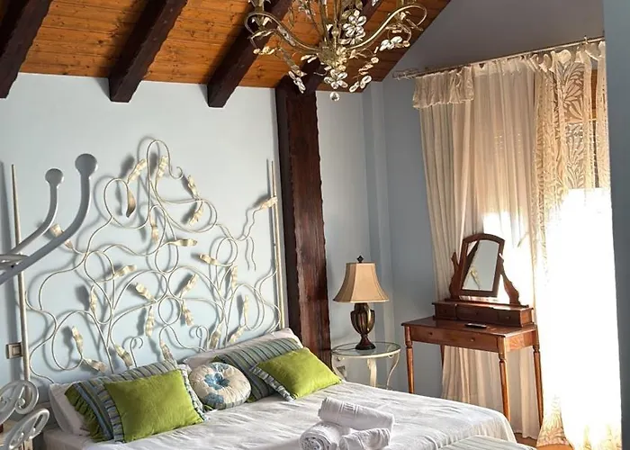 Casa Santiago فيلة *